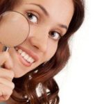 Как сделать увеличительное стекло в домашних условиях?