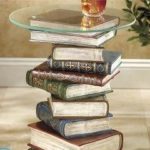 Столик из старых книг своими руками