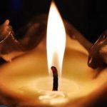 Как удалить воск со скатерти?