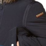 Лезет пух из пуховика — что делать?