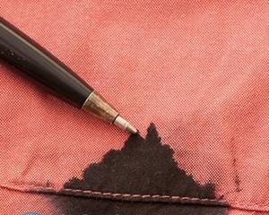Как удалить гелевую ручку из одежды?