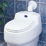 Как очистить крышку унитаза от желтизны?