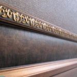 Как снять плинтус?