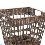 Как сделать ручку для корзинки из газетных трубочек?