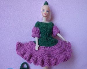 Как сделать из резинок платье для куклы?