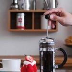 Как заварить кофе в френч-прессе?