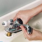Установка смесителя на акриловую ванну
