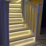 Подсветка лестницы светодиодной лентой своими руками