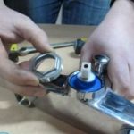 Ремонт смесителя в ванной