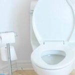 Известковый налет в унитазе — чем убрать?