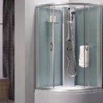 Чем отмыть душевую кабину от известкового налета в домашних условиях?